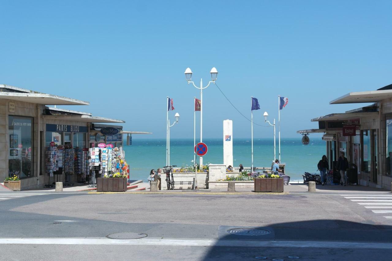 50 M2 De Charme Au Coeur Des Plaisirs De La Cote Appartement Luc-sur-Mer Buitenkant foto